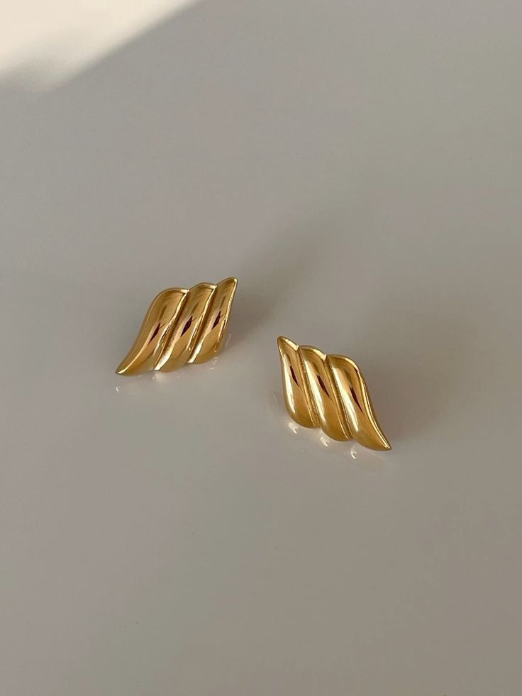 Elevy™ | Angel Statement Earrings