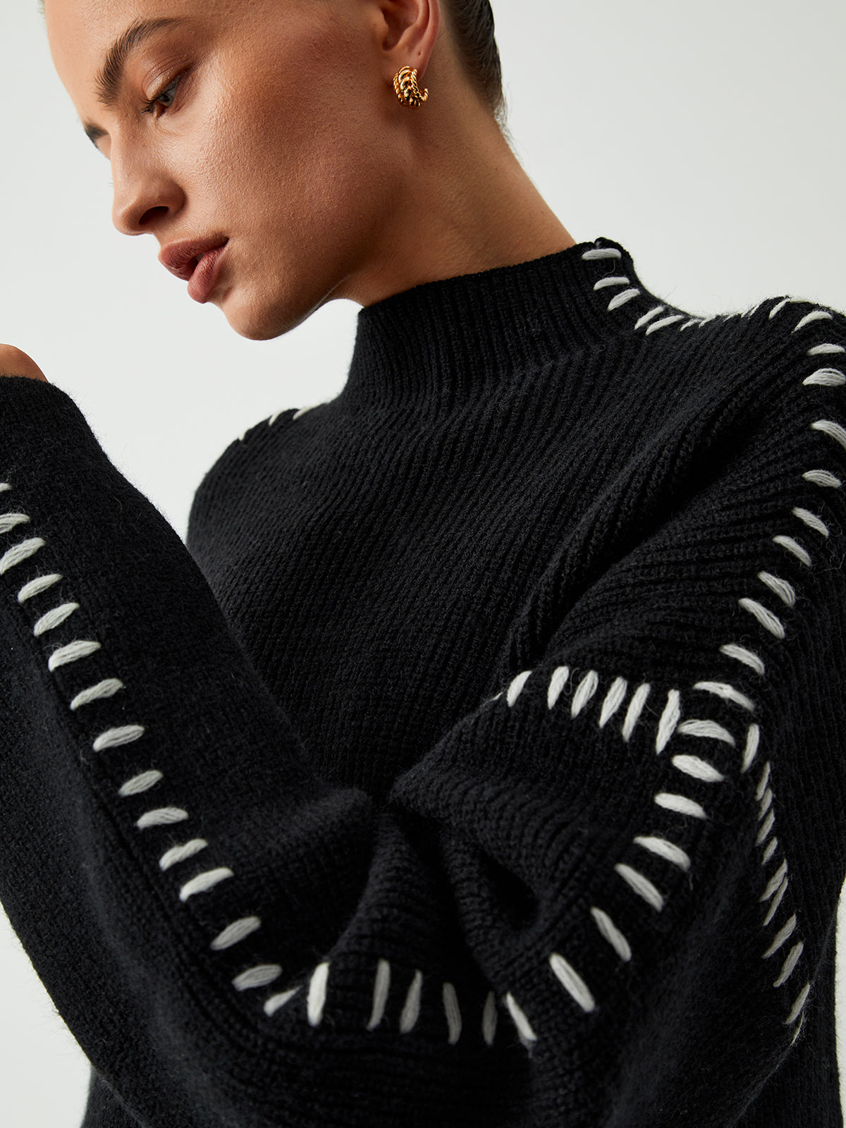 Elevy™ | Romes timeless sweater