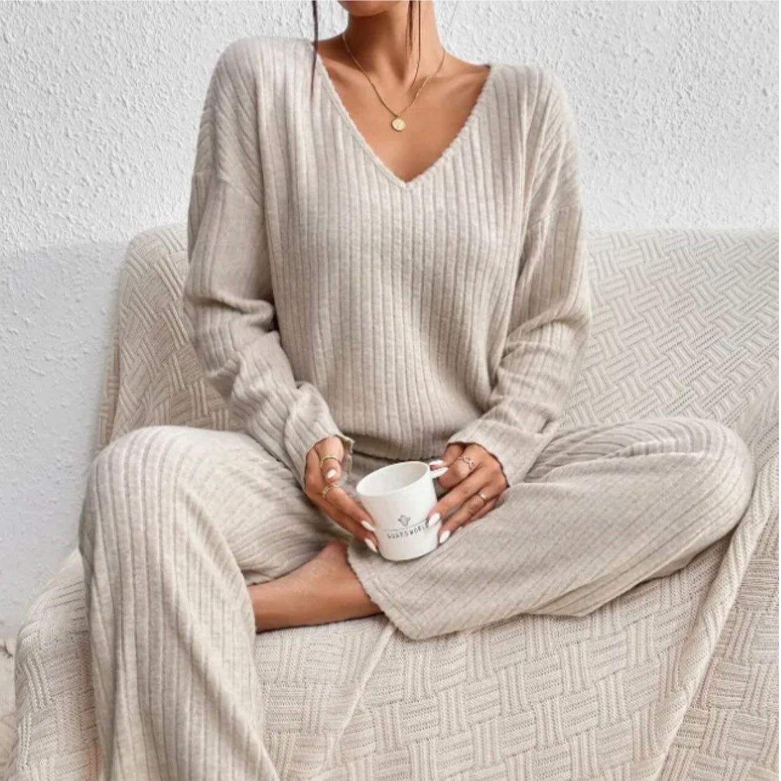 Elevy™ | Kathy Knit Set