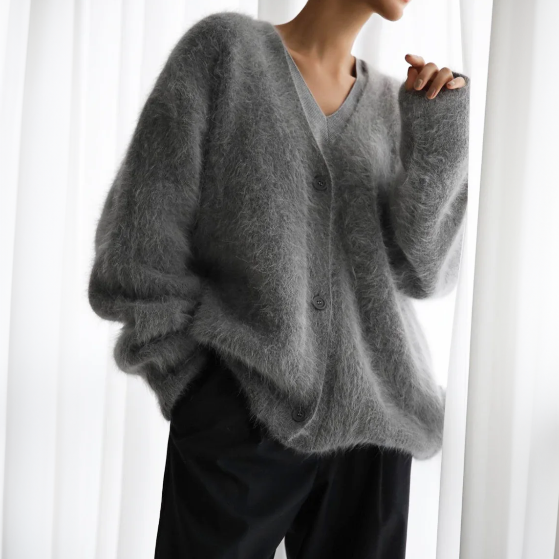 Elevy™ | Elara comfortable cardigan