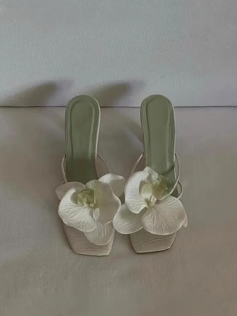 Elevy™ | Flower Heels