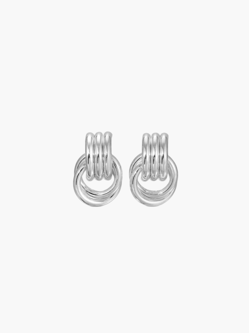 Elevy™ | Mini Knot Earrings